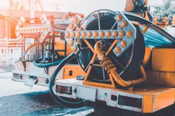 Dịch vụ hút bể phốt tại Hai Bà Trưng uy tín bạn nên biết