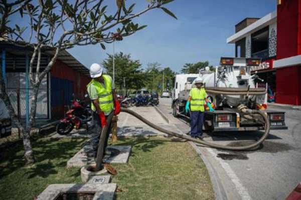 Vì sao cần biết cách chọn đơn vị hút bể phốt uy tín tại Hà Nội?