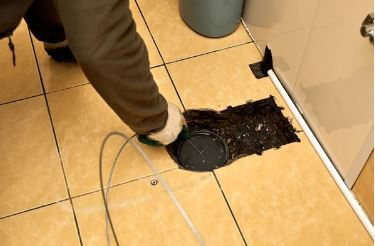 Khi nào nên sử dụng dây thông tắc bồn cầu?